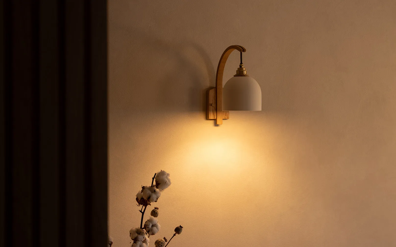 Bue - Stem Wall Light