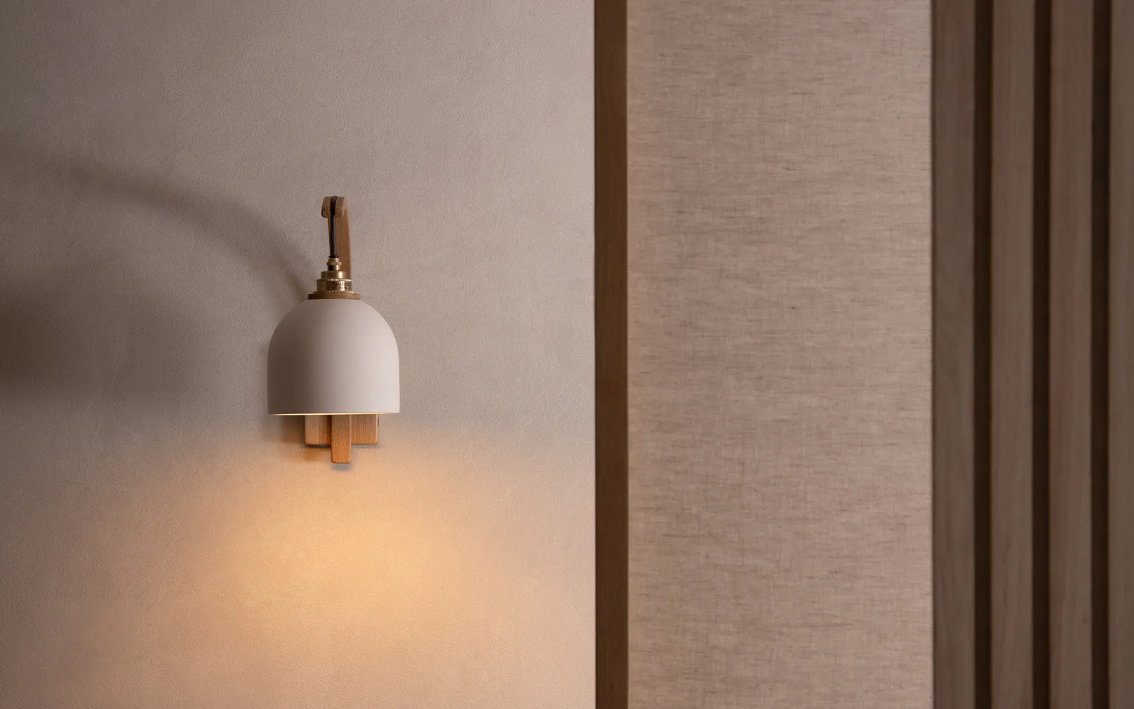 Bue - Stem Wall Light