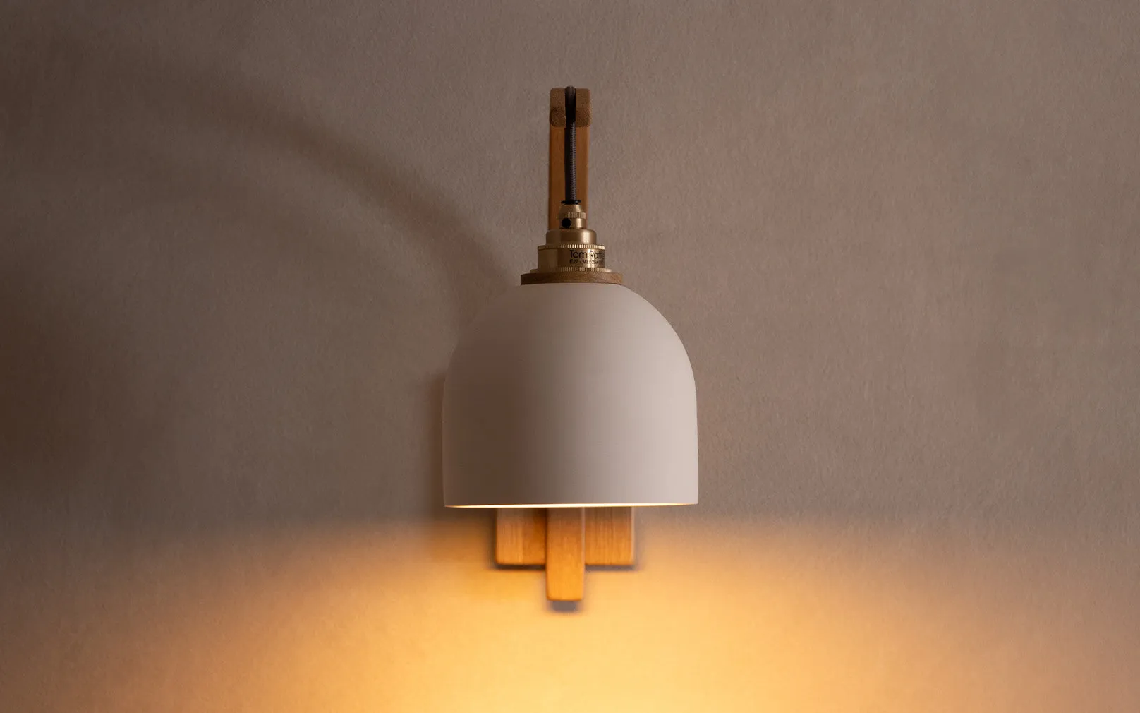 Bue - Stem Wall Light