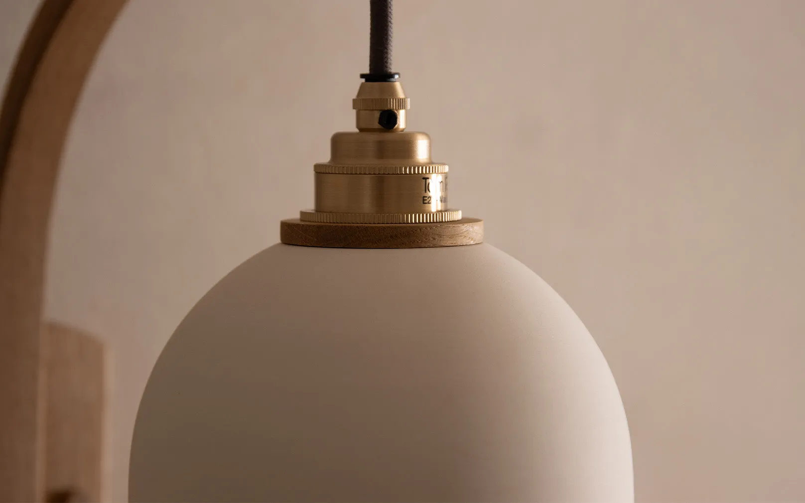 Bue - Stem Wall Light
