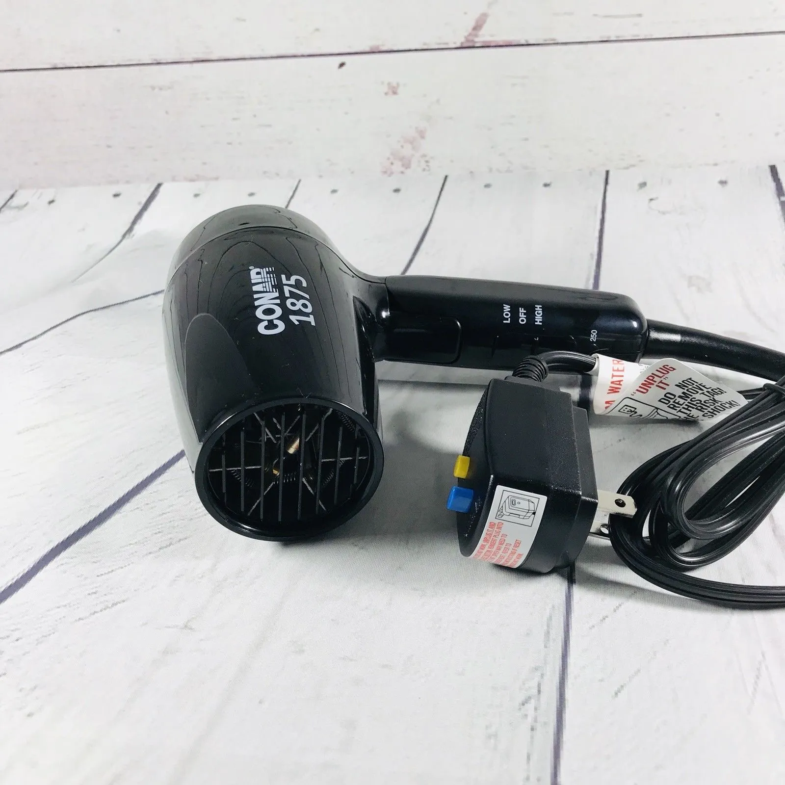 Conair 124NP 1600 Watt Compact Hair Dryer Dual Voltage