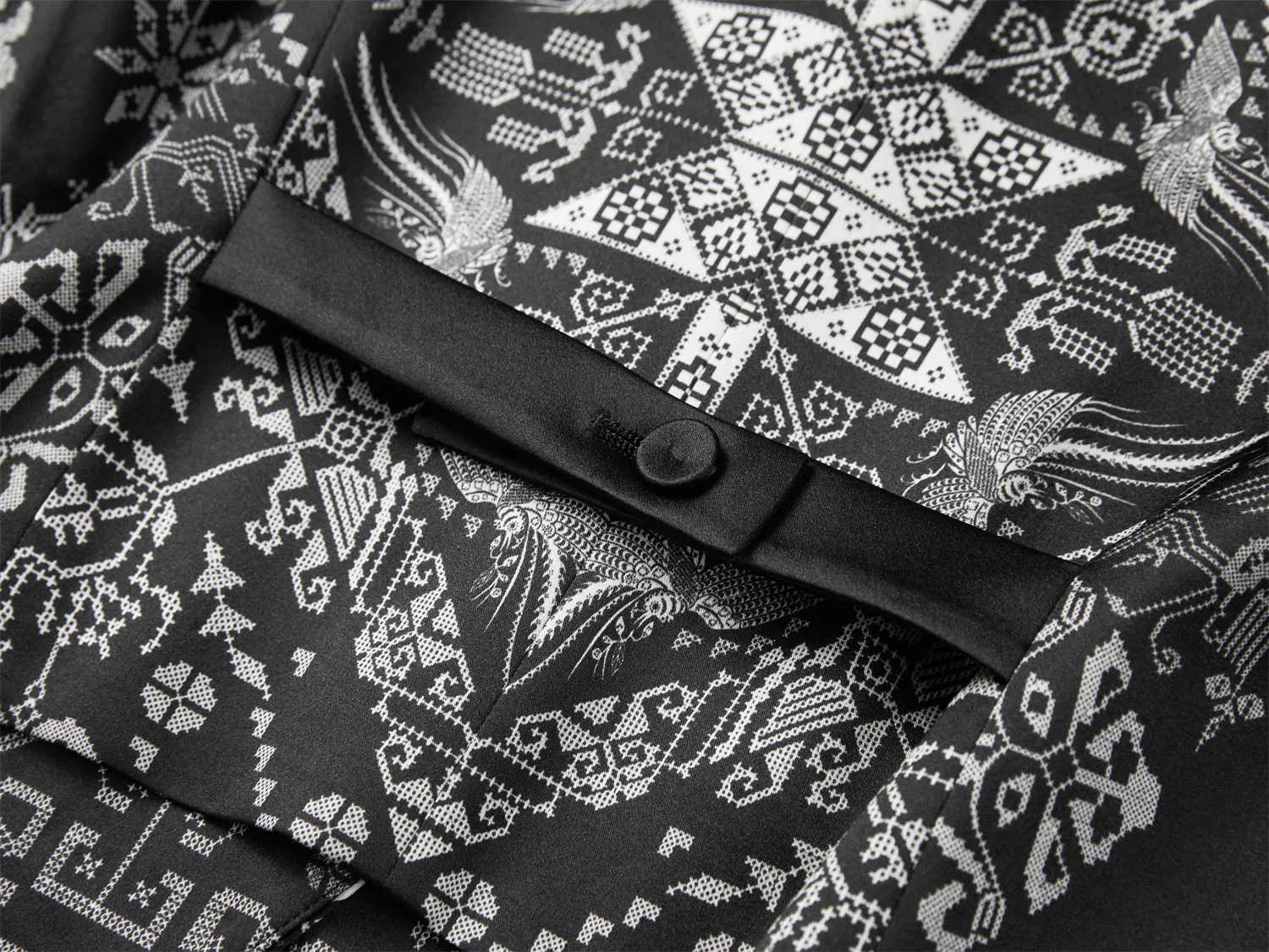 EP YAYING Chinese-style Embroidered Vest