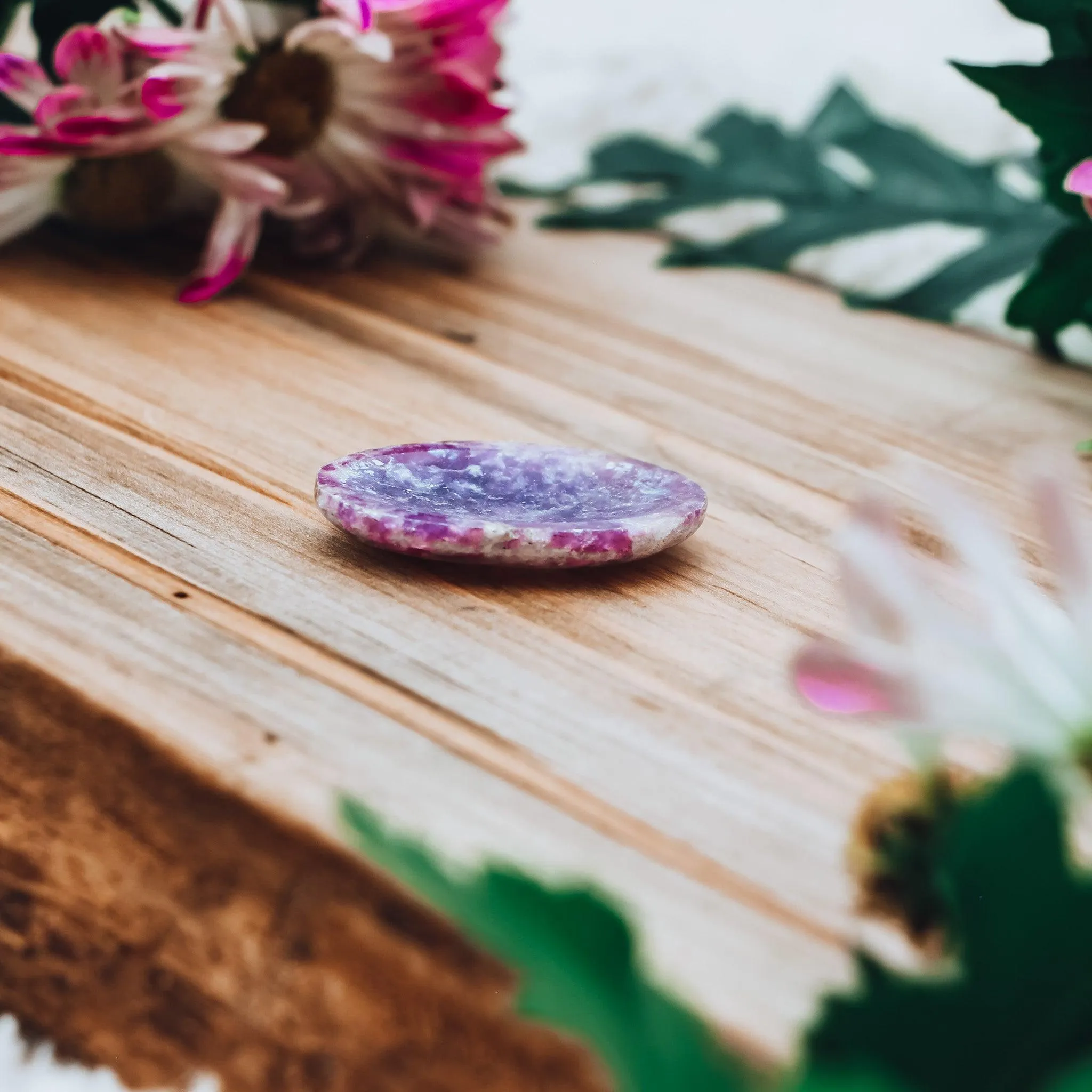 Lepidolite Worry Stone – Halt Obsessive Thoughts and Stabilize Mood Swings