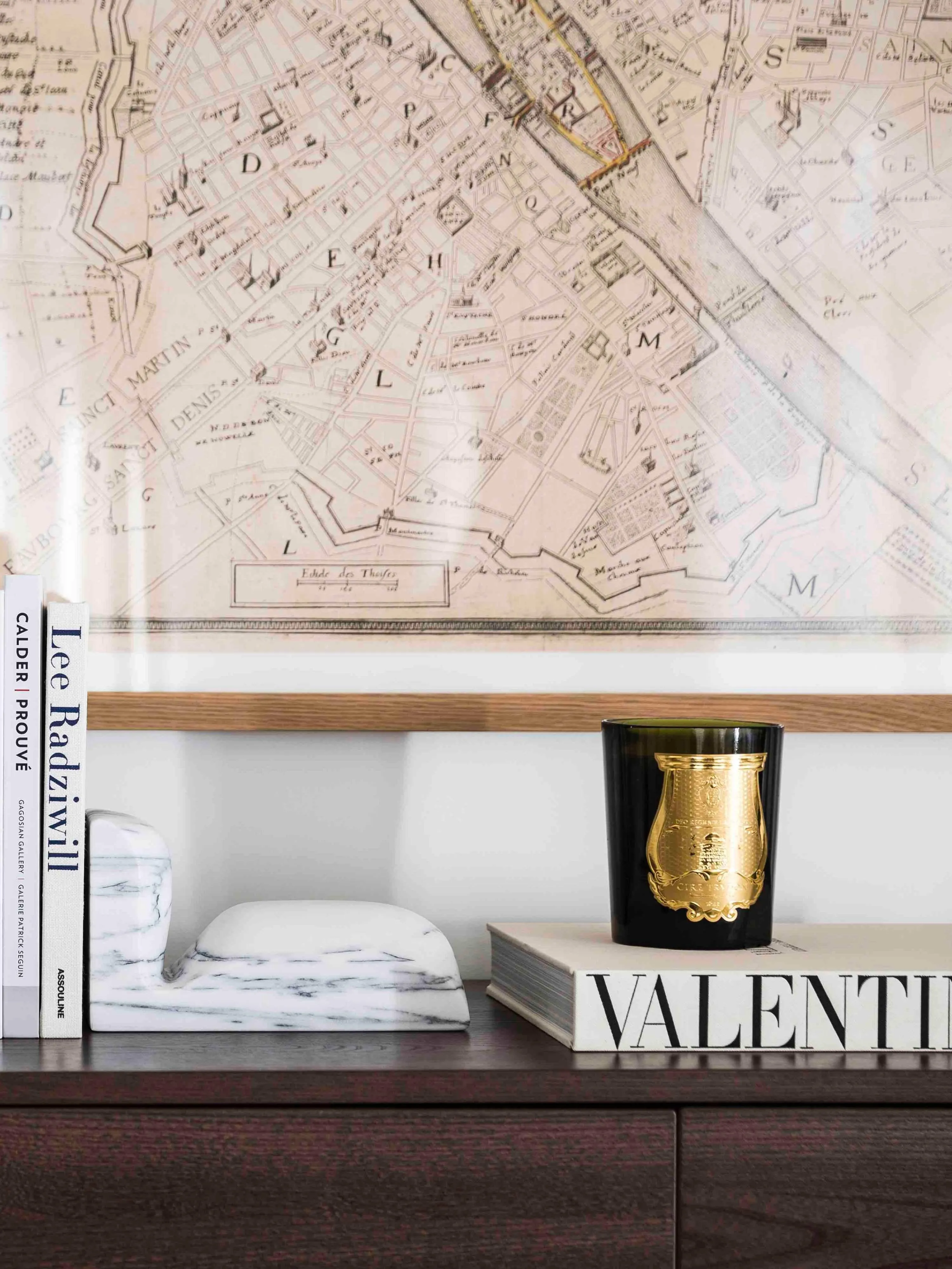 Tadine (Sandalwood) Classic Candle